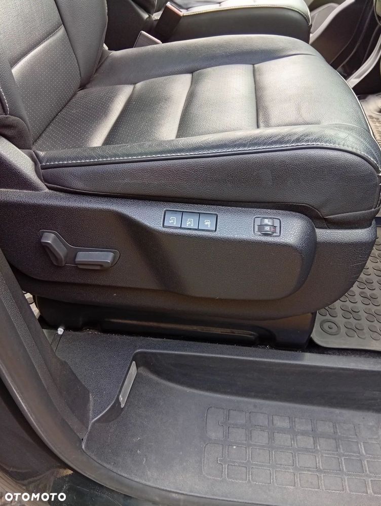 Peugeot Traveller 2.0 BlueHDi Long Allure - 15
