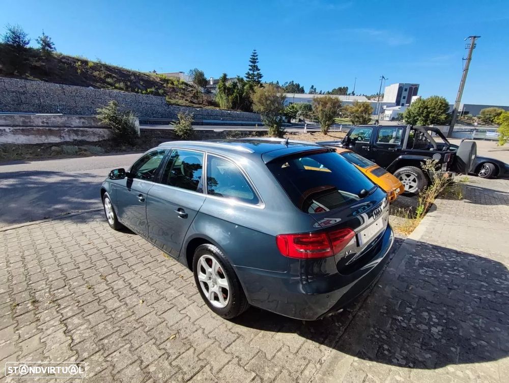 Audi A4 Avant — photo 4