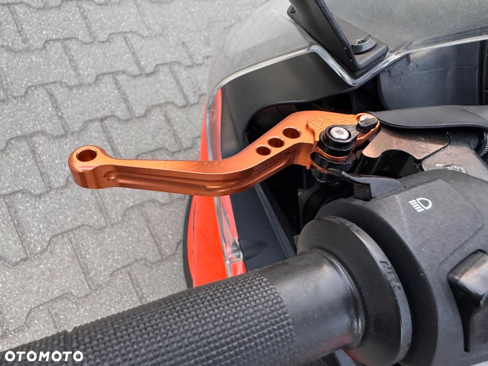 KTM RC 125 - 6