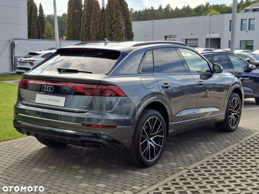 Audi Q8 - 7