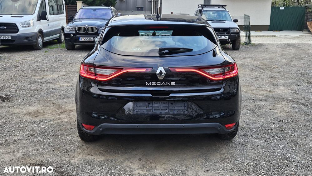 Renault Megane ENERGY TCe 115 Start & Stopp Paris Business - 5