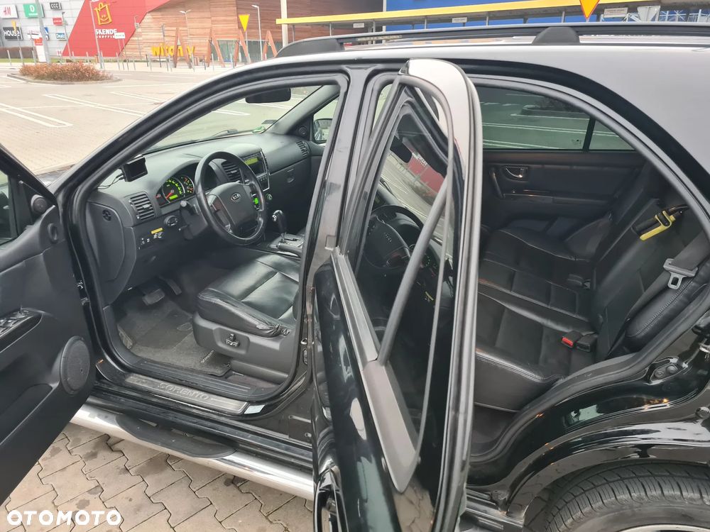 Kia Sorento 2.5 CRDi VGT EX - 19