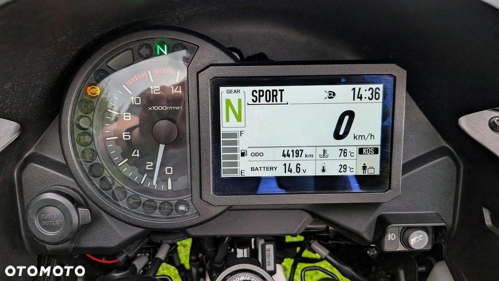 Kawasaki Versys 1000 - 5