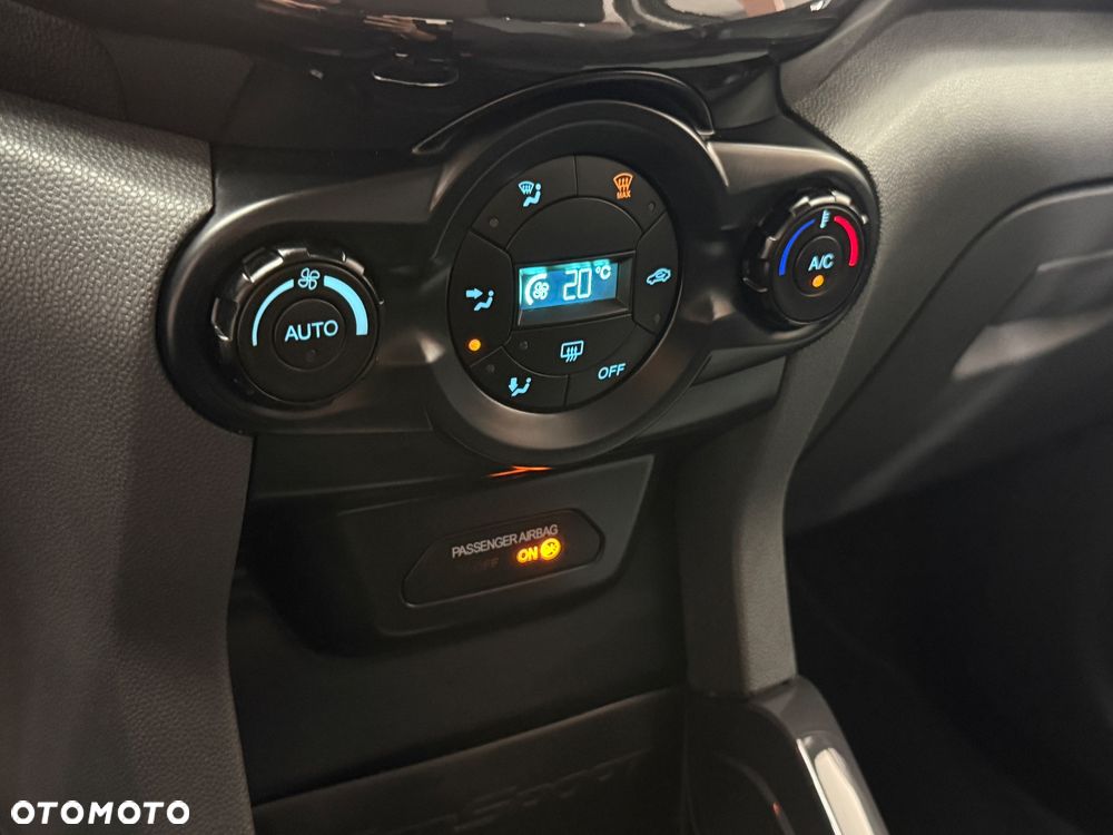 Ford EcoSport 1.0 EcoBoost TITANIUM - 22