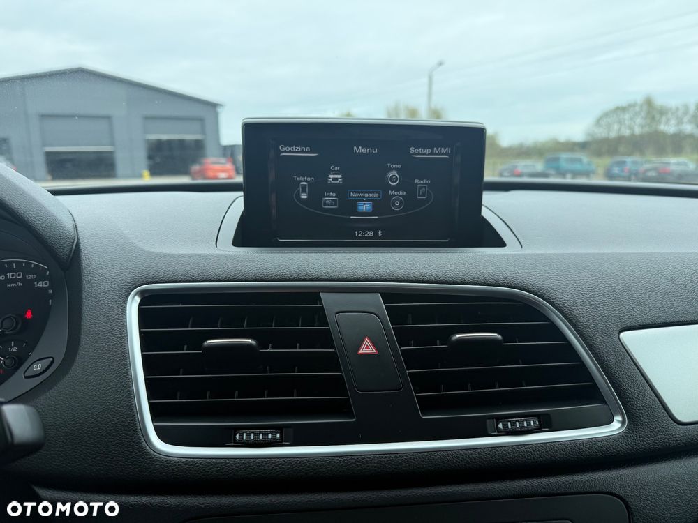 Audi Q3 2.0 TDI S tronic - 29