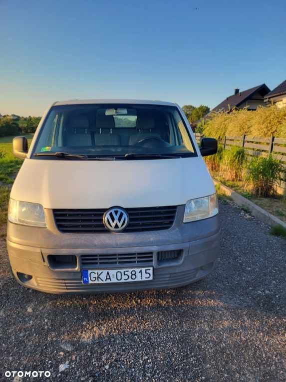Volkswagen Transporter - 1