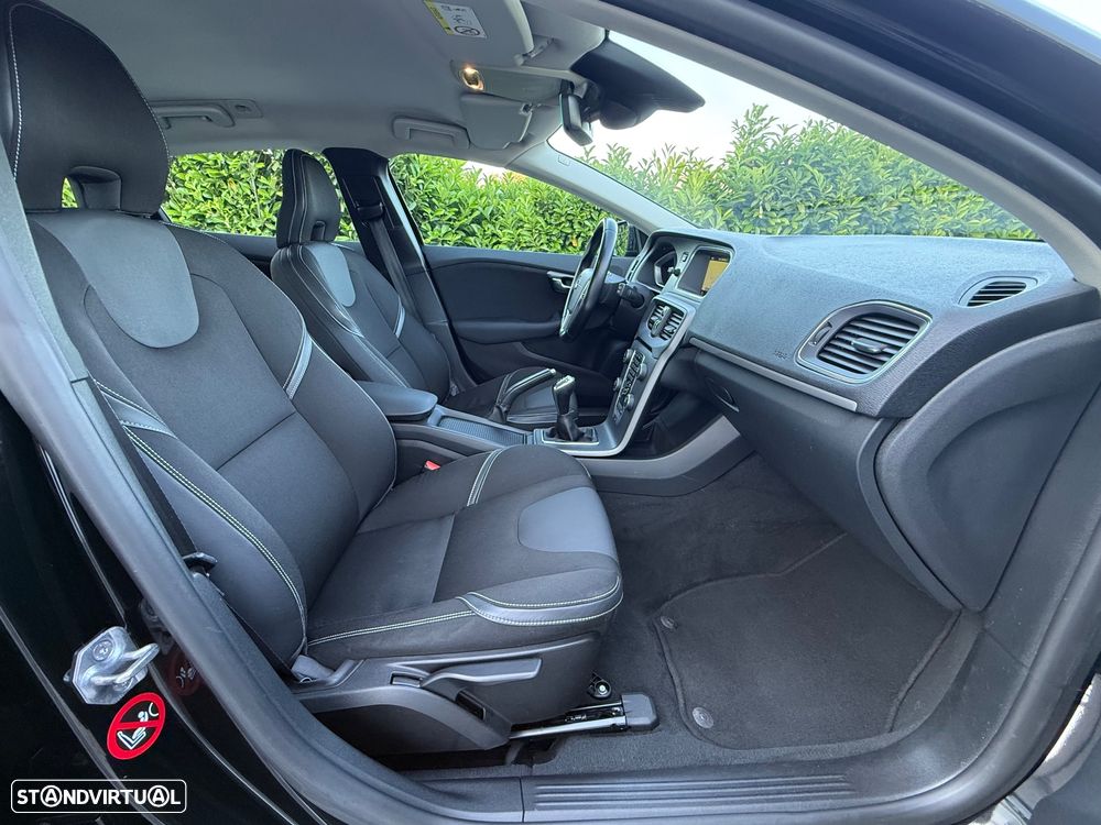 Volvo V40 1.6 D2 Kinetic Eco - 27