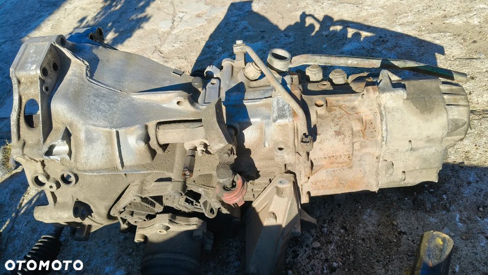 Skrzynia biegów passat B5 1.9 2.5 TDI FRK 6 biegów - 4