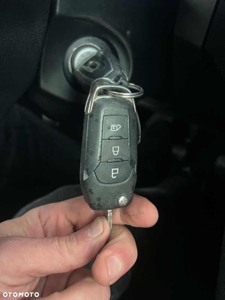 Ford Transit connect - 37