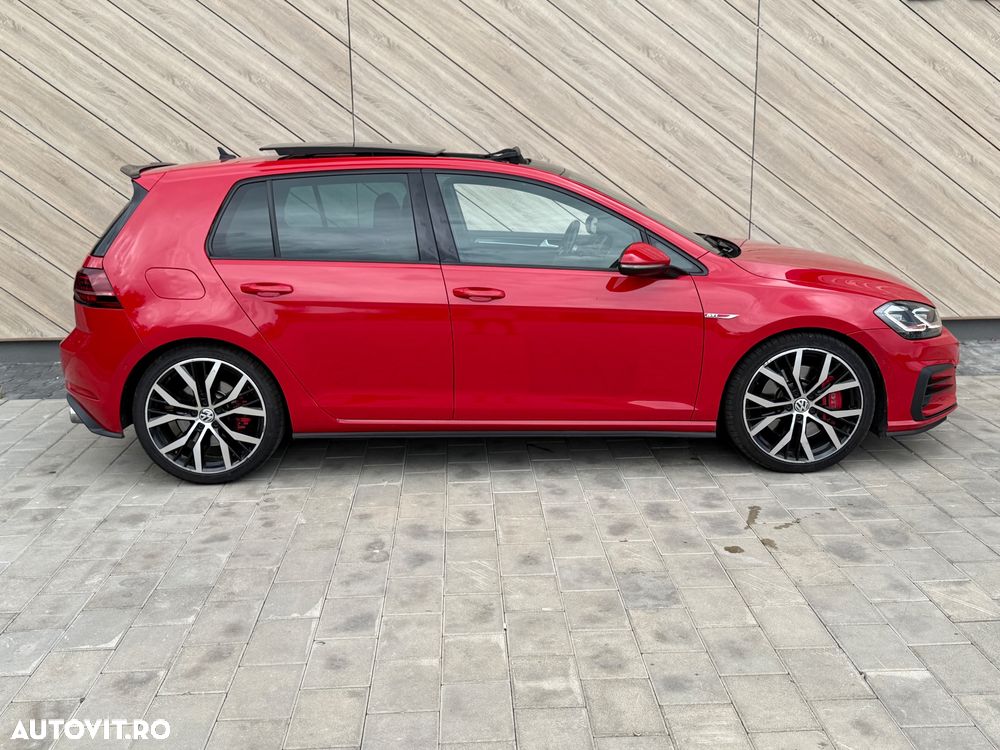 Volkswagen Golf 2.0 TSI OPF DSG GTI - 32