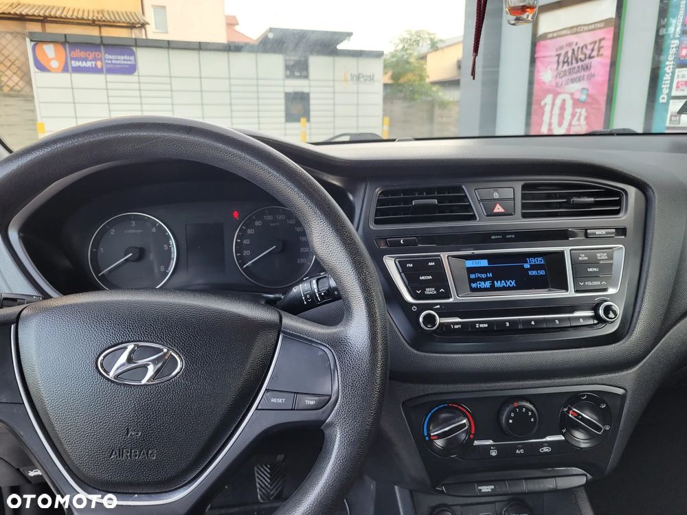 Hyundai i20 1.1 CRDi BlueDrive Comfort - 15