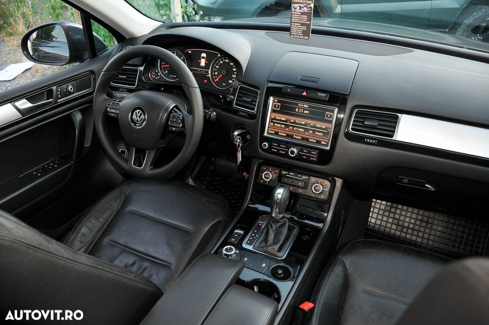 Volkswagen Touareg - 11