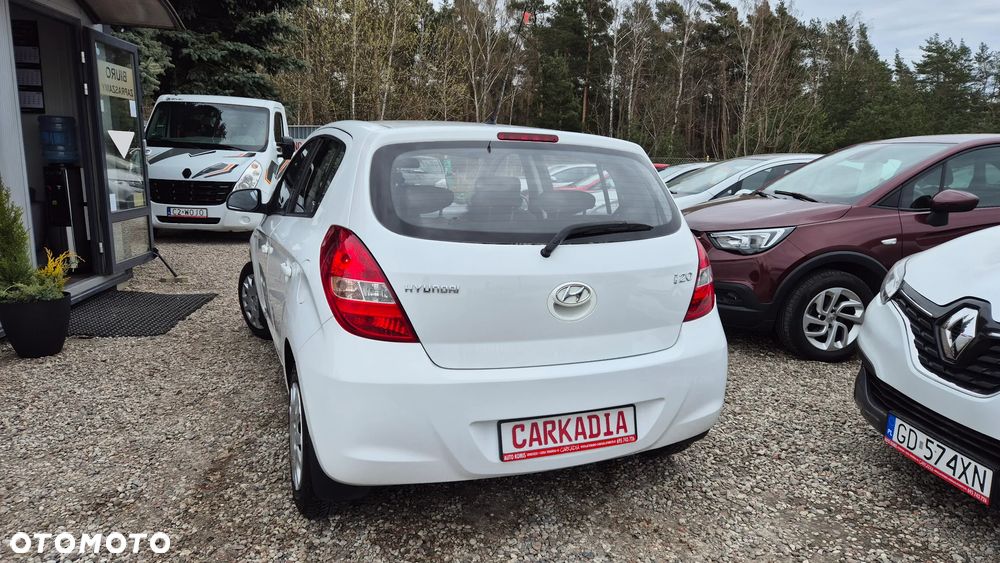 Hyundai i20 1.2 Edition Plus - 13