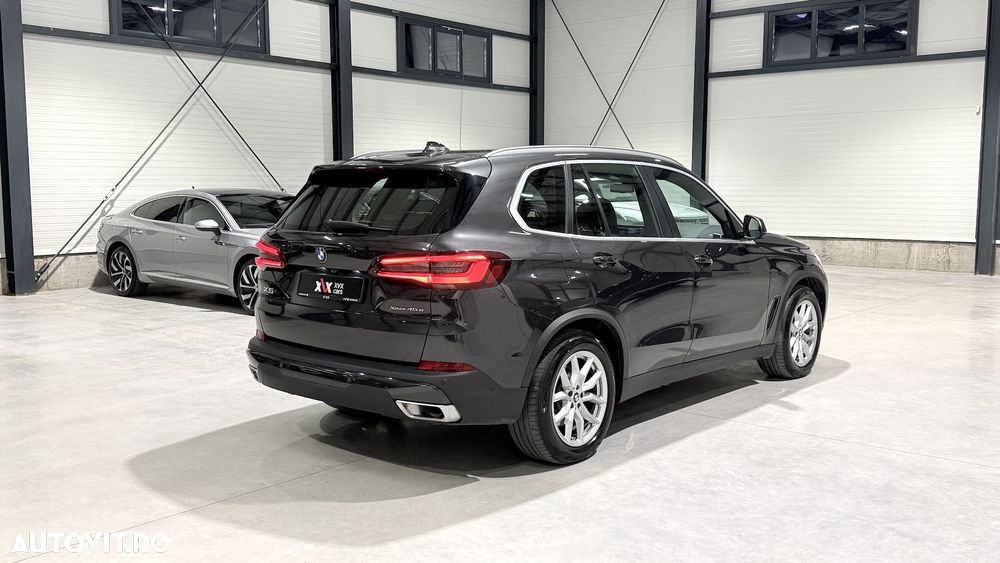 BMW X5 xDrive45e xLine - 5