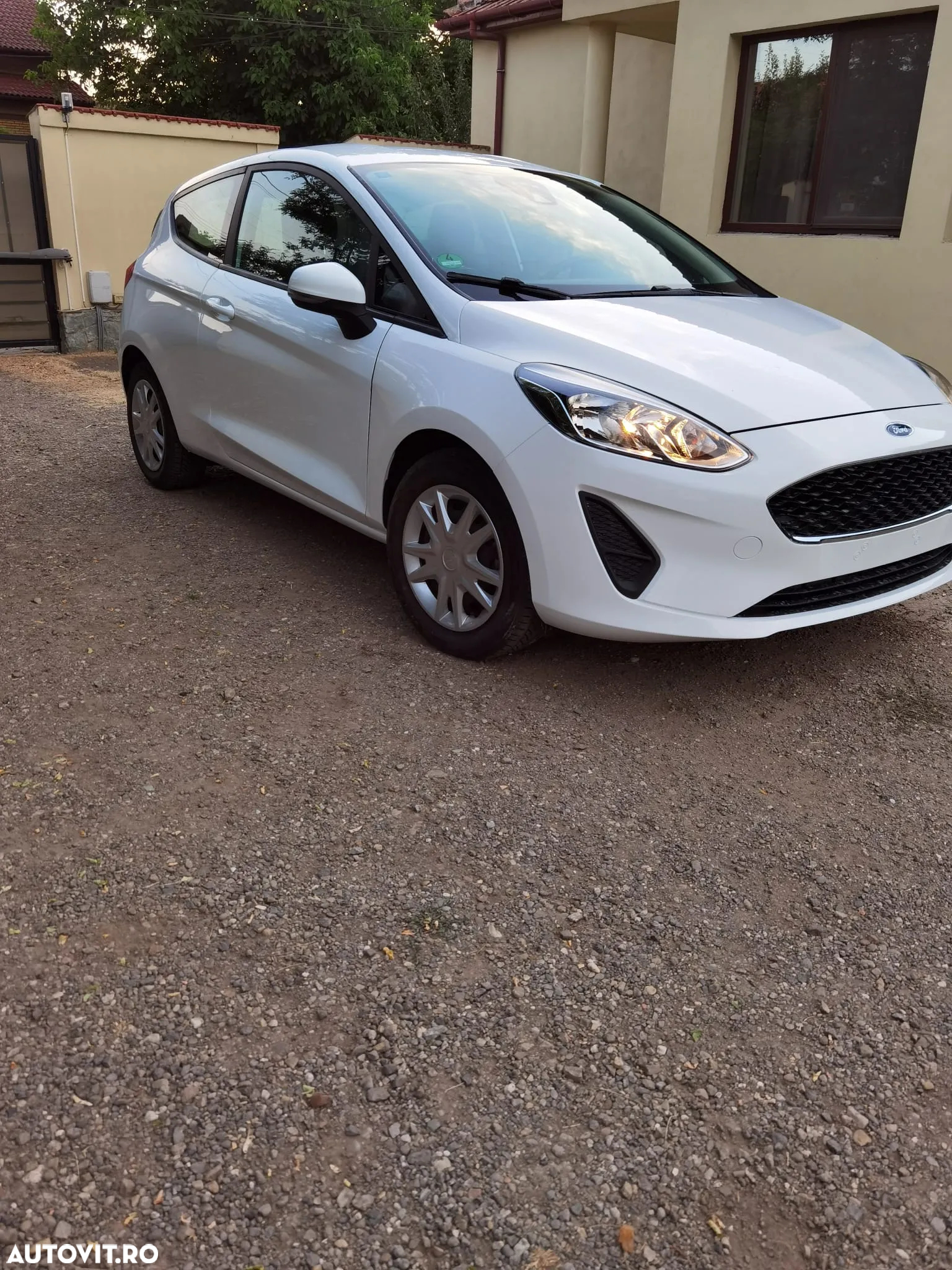 Ford Fiesta 1.1 S&S TREND - 16