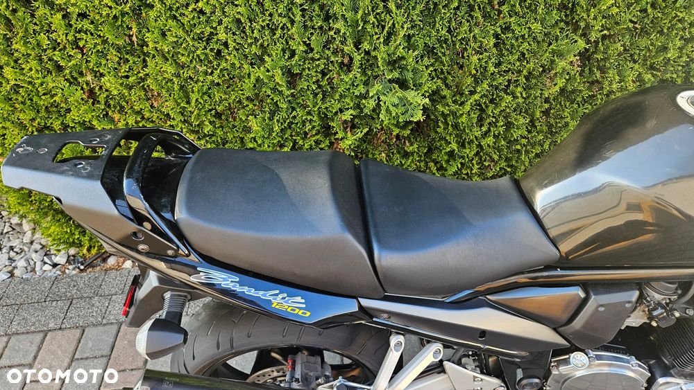 Suzuki Bandit - 27