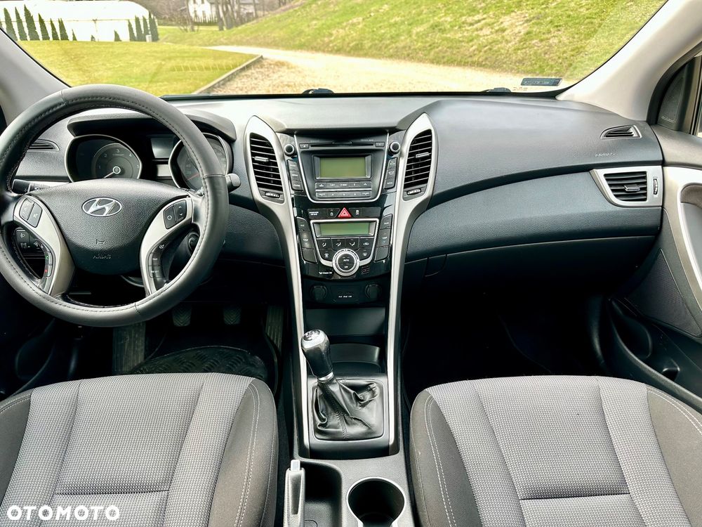 Hyundai i30 1.6 CRDi Comfort - 9