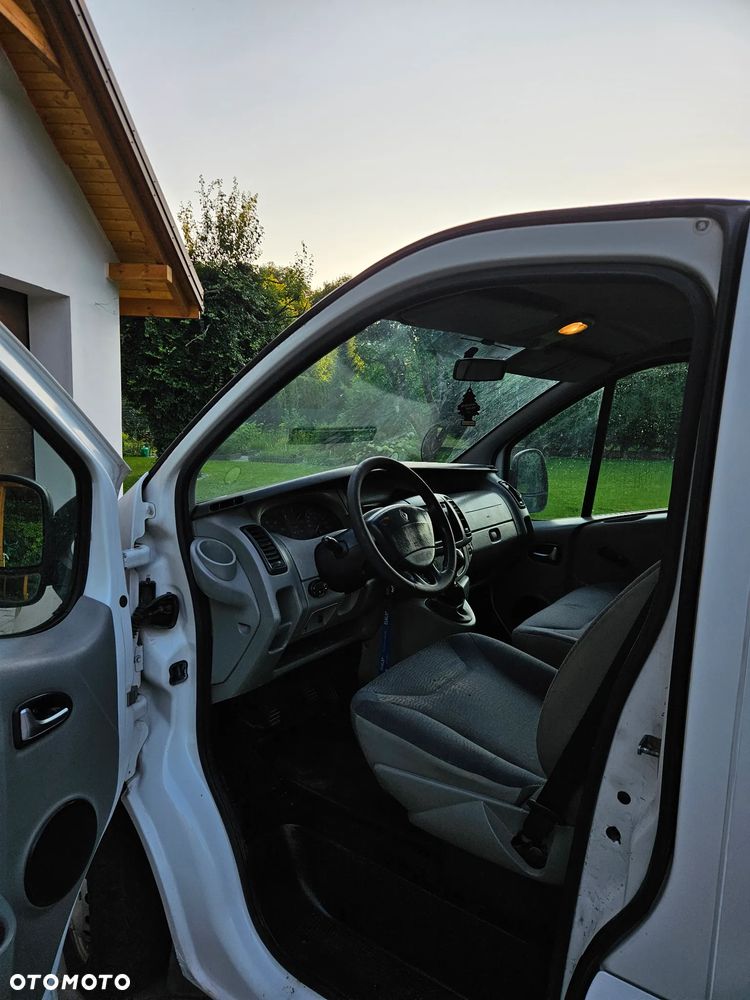 Renault Trafic - 34