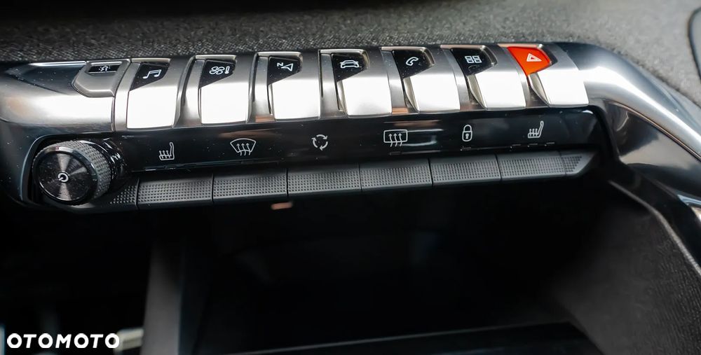 Peugeot 3008 PureTech 130 Stop & Start GPF Allure - 41