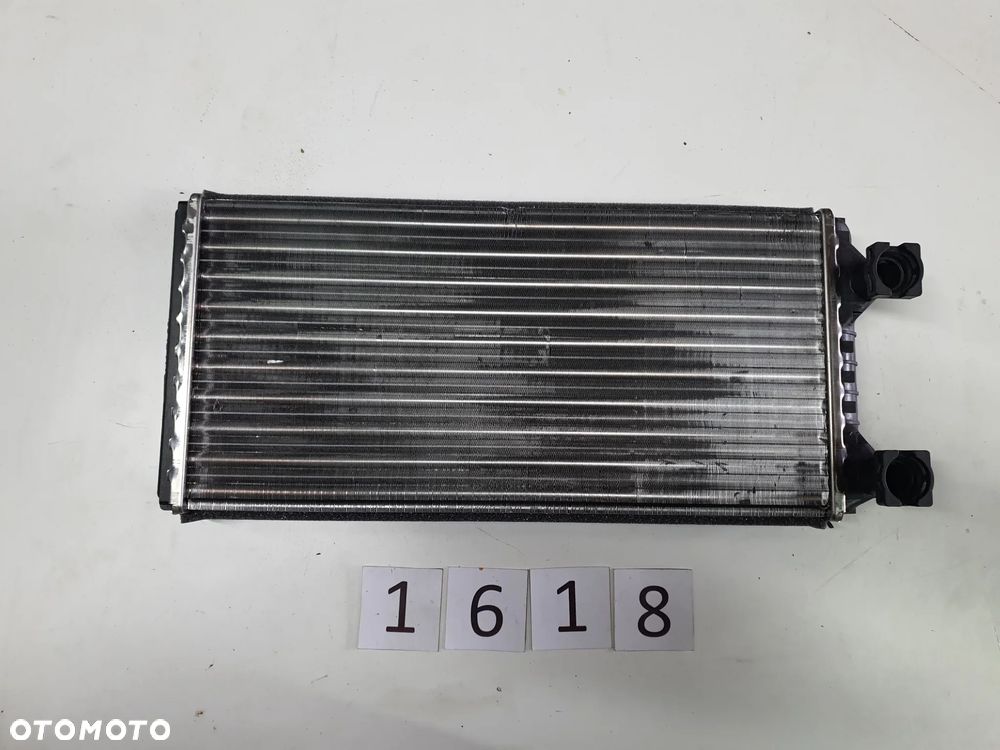 Nagrzewnica, wymiennik ciepła, MAHLE AH133000P, Volvo FH12, FH16, FM12, FM9 - 1