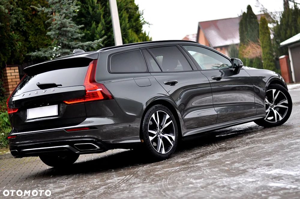 Volvo V60 T4 Geartronic R-Design - 9