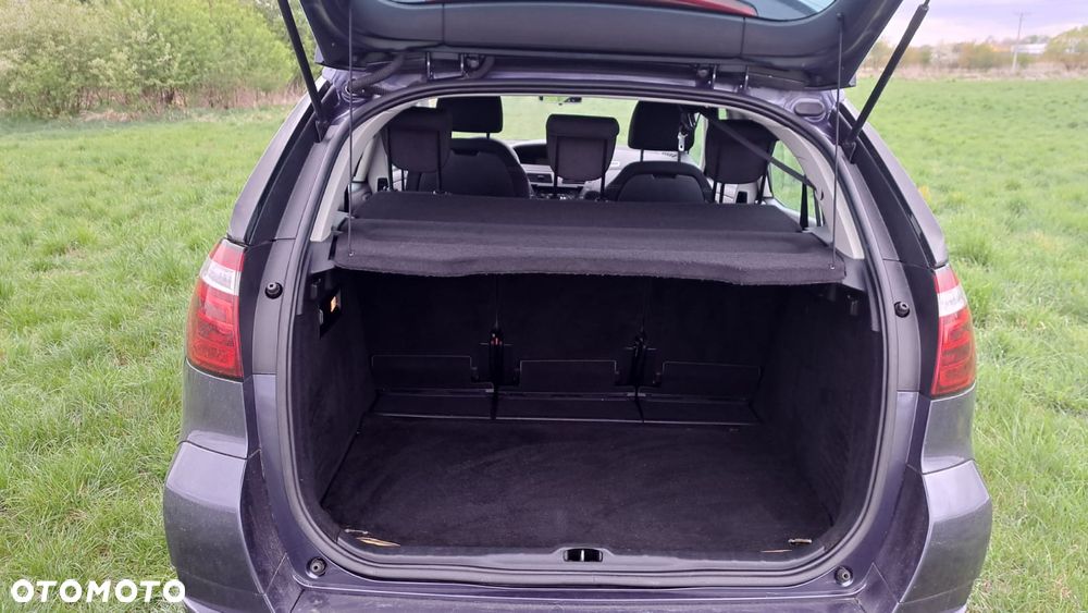 Citroën C4 Picasso 1.6 HDi FAP Exclusive - 11