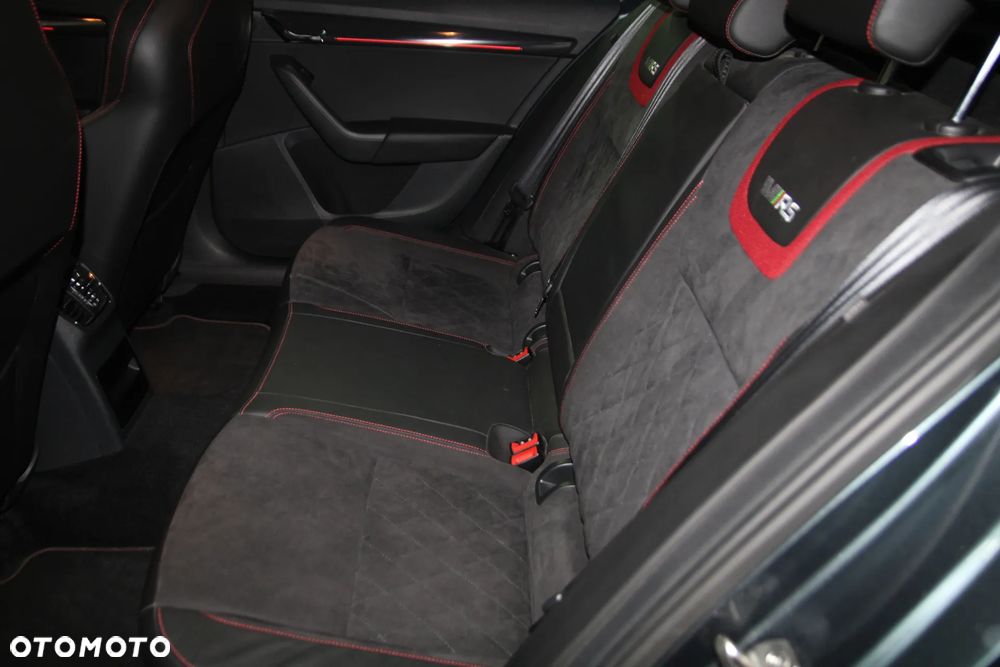 Skoda Octavia 2.0 TDI 4x4 RS Challenge DSG - 17