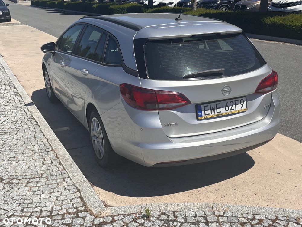 Opel Astra 1.6 CDTI Enjoy - 5