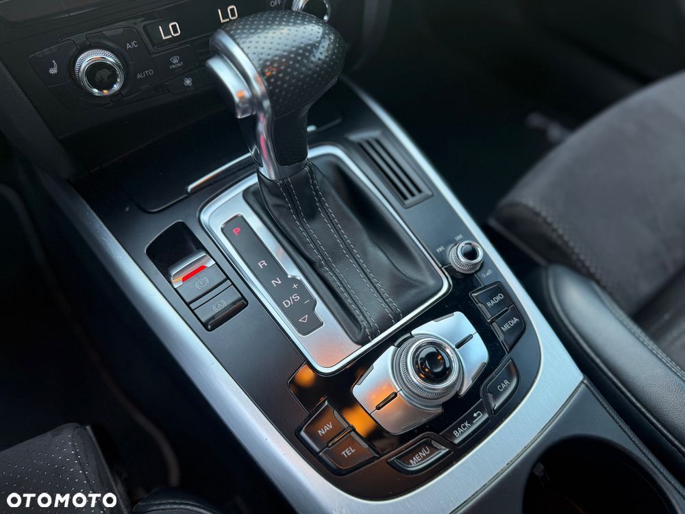 Audi A4 Avant 3.0 TDI DPF quattro S tronic S line Sportpaket - 18