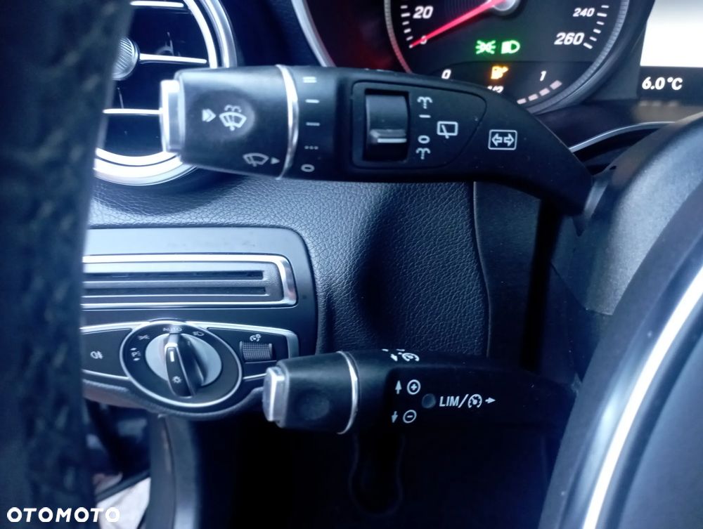 Mercedes-Benz GLC 250 4-Matic - 30