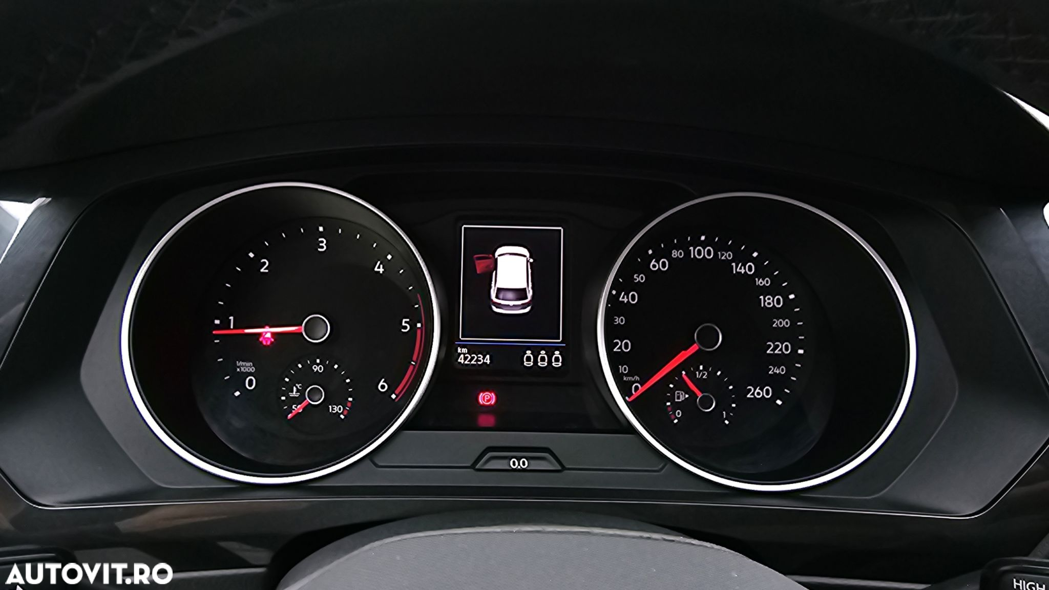 Volkswagen Tiguan 2.0 TDI SCR DSG 4Motion Life - 16