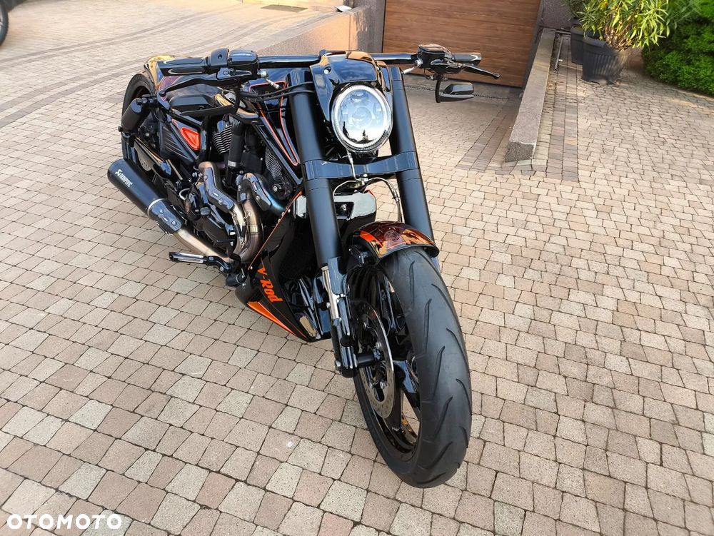 Harley-Davidson V-Rod Muscle - 27