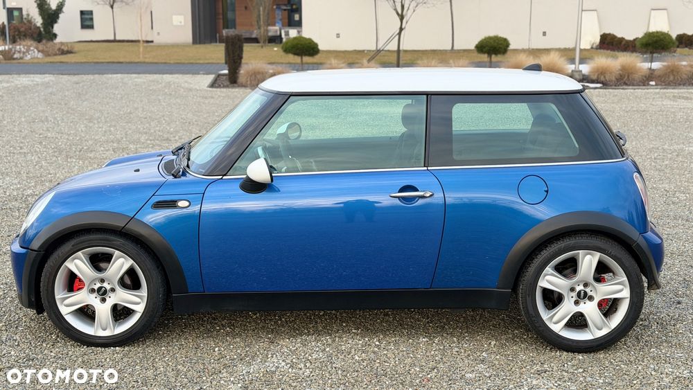 MINI Cooper Sidewalk - 11