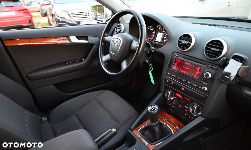 Audi A3 Sportback - 25