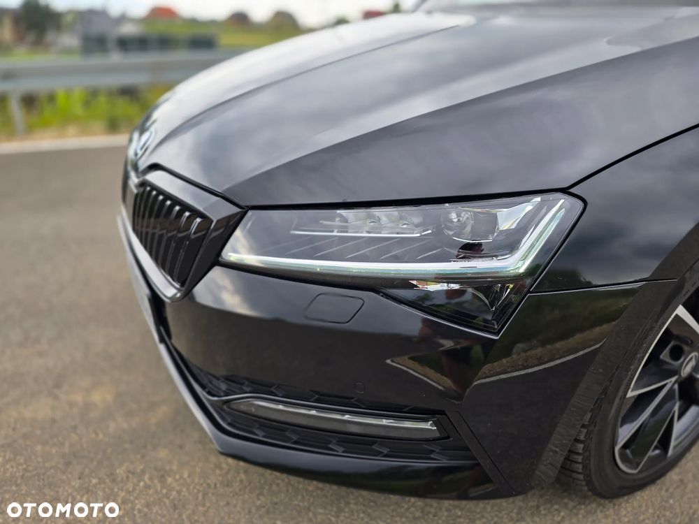 Skoda Superb 2.0 TSI Sportline DSG - 26
