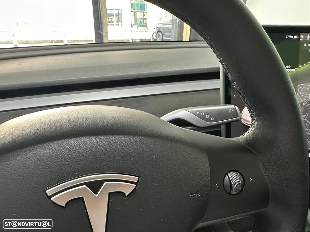 Tesla Model 3 Standard RWD - 43