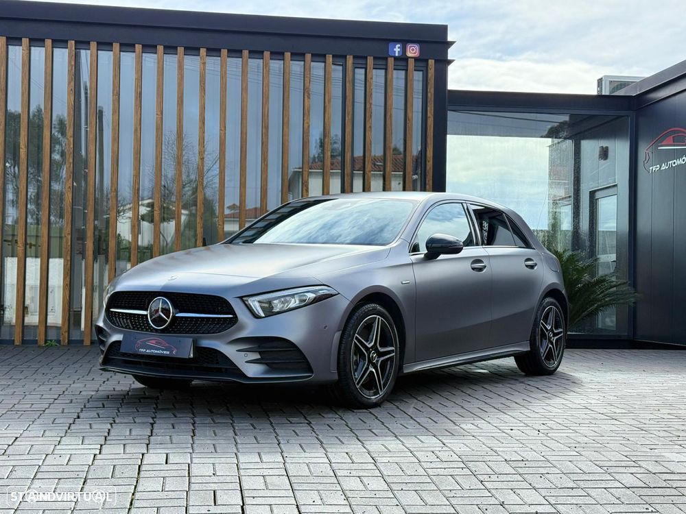 Mercedes-Benz A 250 e AMG Line - 28