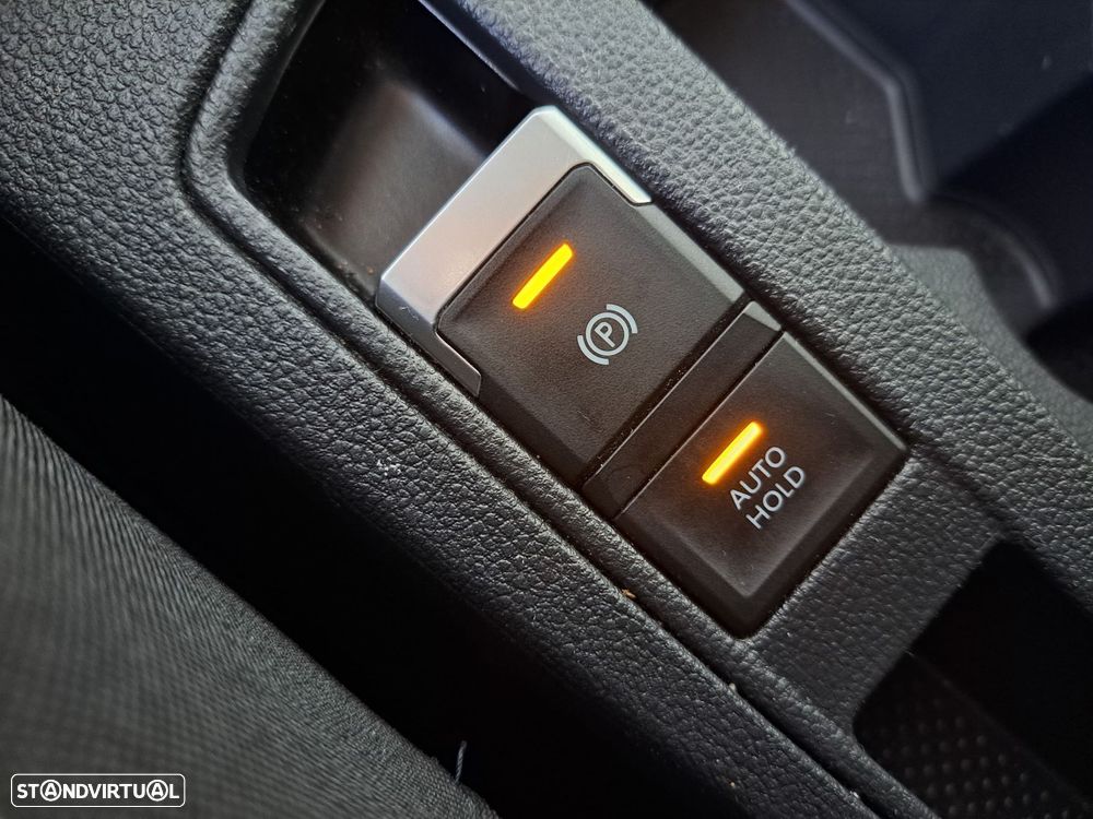 VW T-Roc 1.0 TSI Life - 17