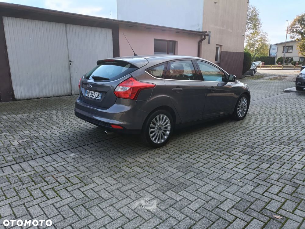 Ford Focus 2011 photo 5