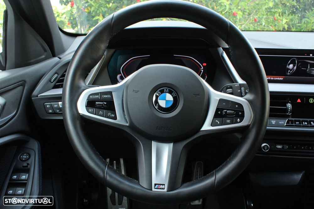 BMW 116 d Pack Desportivo M Auto - 7