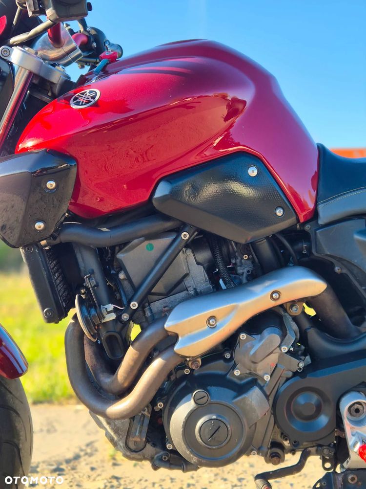 Yamaha MT - 18