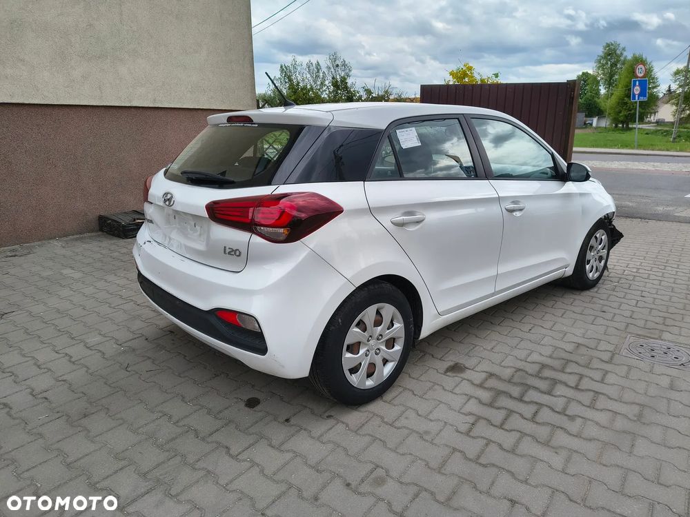 Hyundai i20 - 7