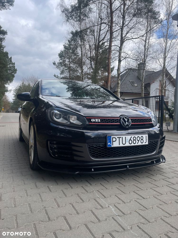 Volkswagen Golf - 3