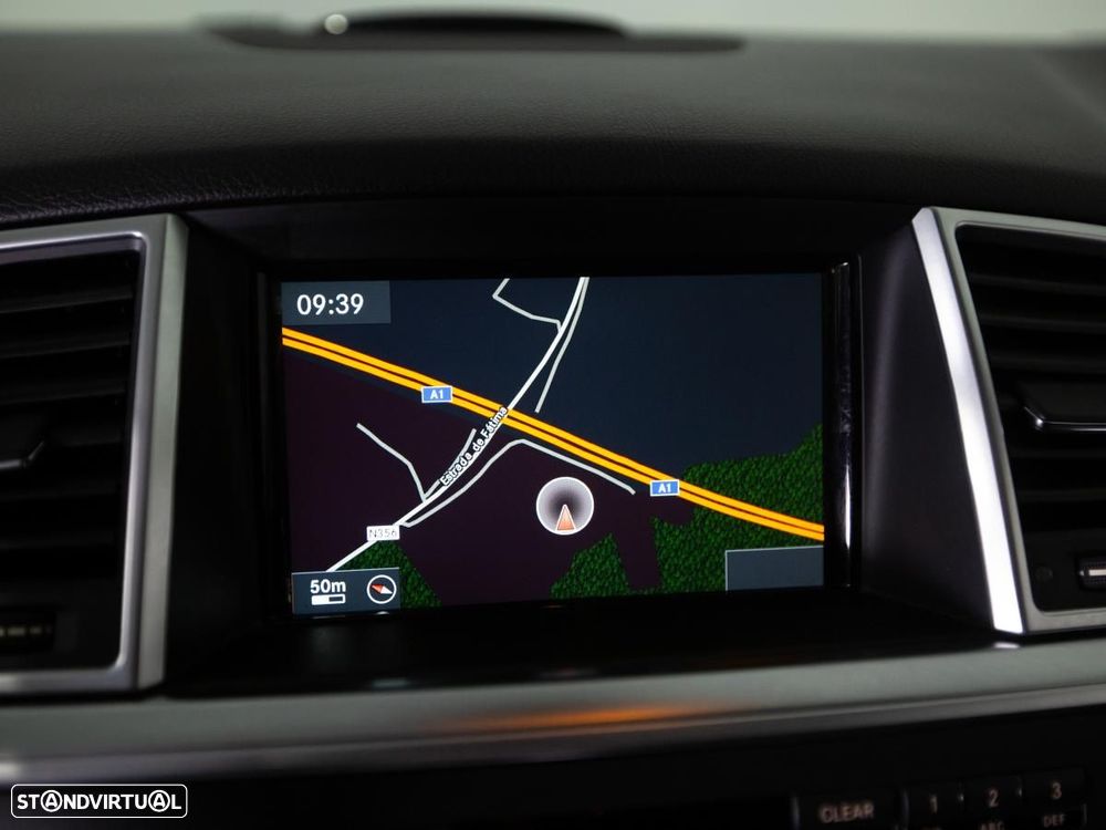 Mercedes-Benz ML 350 - 29