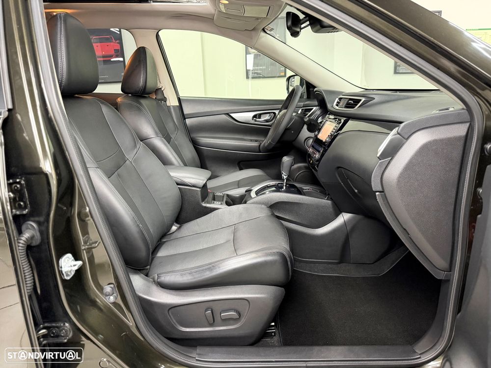 Nissan X-Trail 1.6 dCi Tekna Xtronic - 24