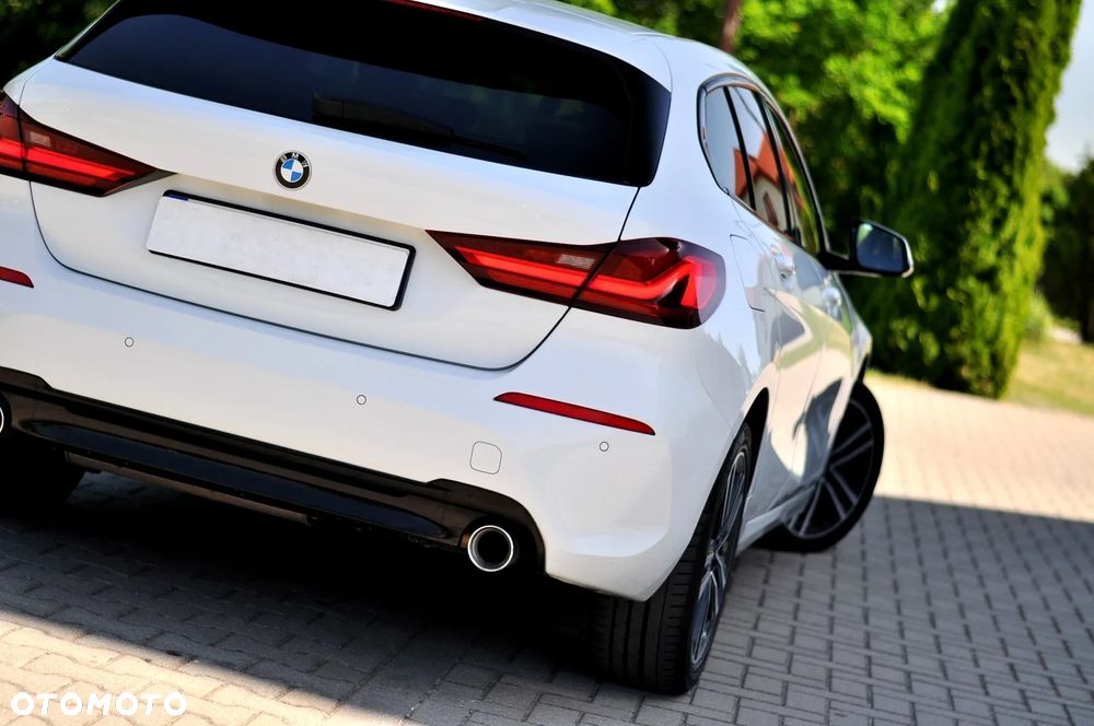 BMW Seria 1 118d Sport Line - 13