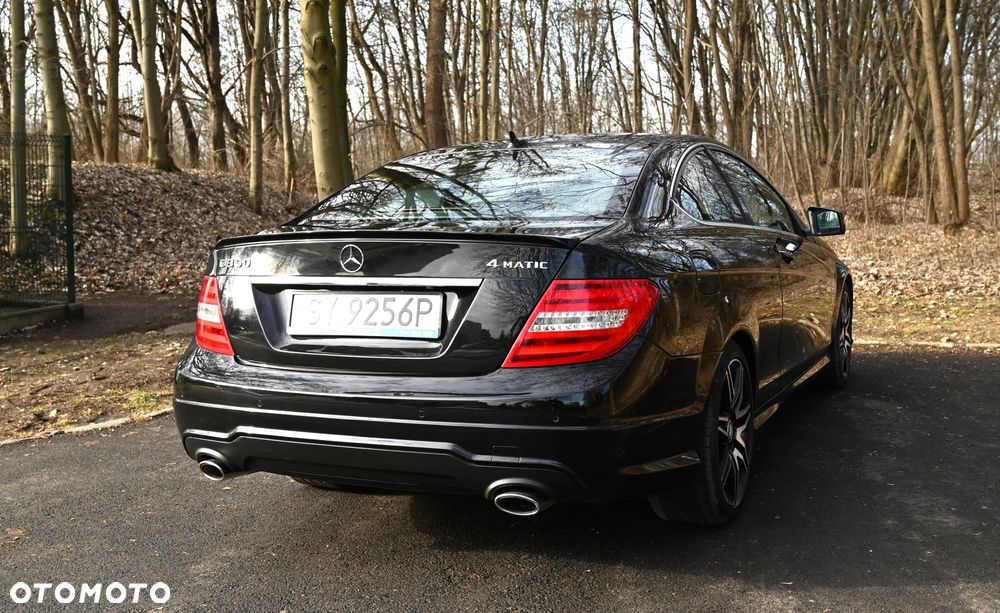 Mercedes-Benz Klasa C 350 7G-TRONIC Edition - 11