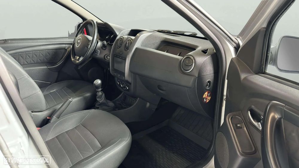 Dacia Duster 1.5 dCi Prestige - 11