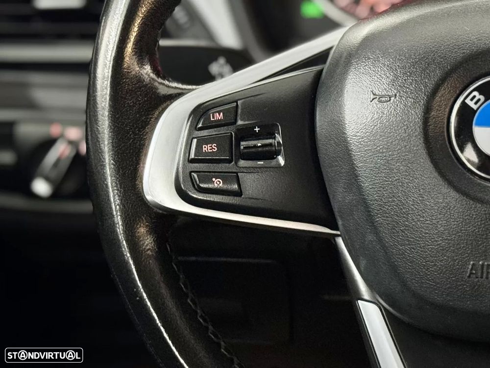 BMW X1 18 d sDrive Auto xLine - 35