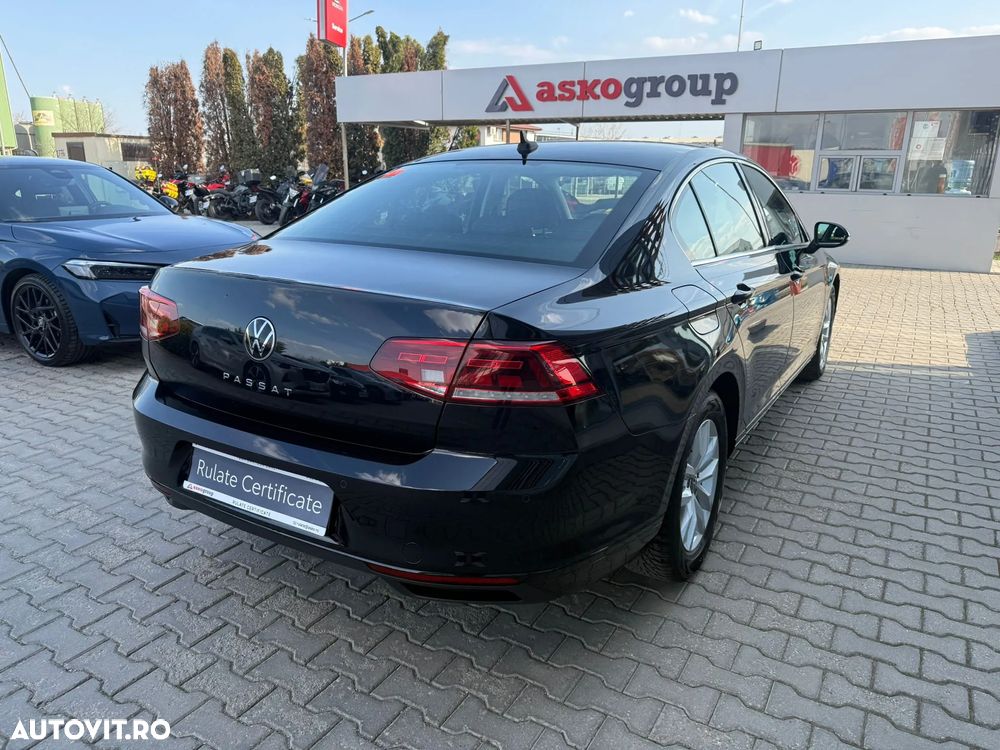 Volkswagen Passat 1.5 TSI ACT DSG Comfortline - 8